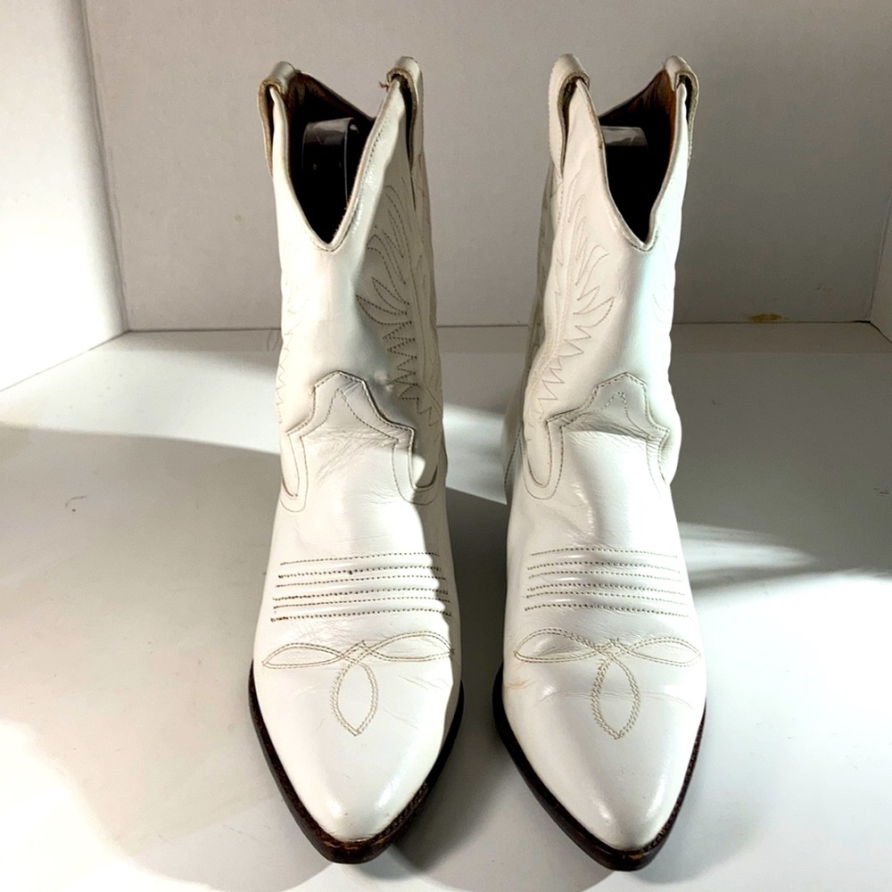 Sabree Brazilian White Leather Western Ankle Boots